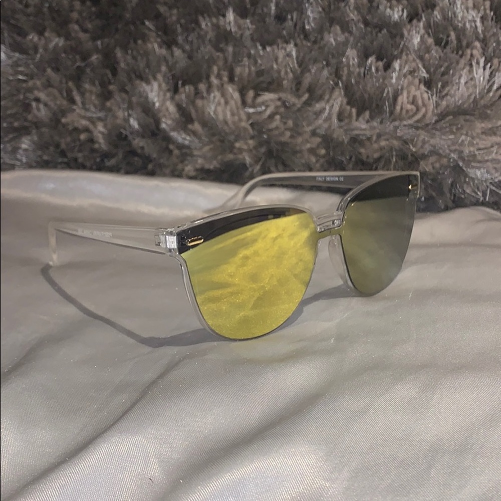 Clear Frame Sunglasses